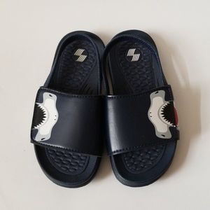 Children's Place sandals